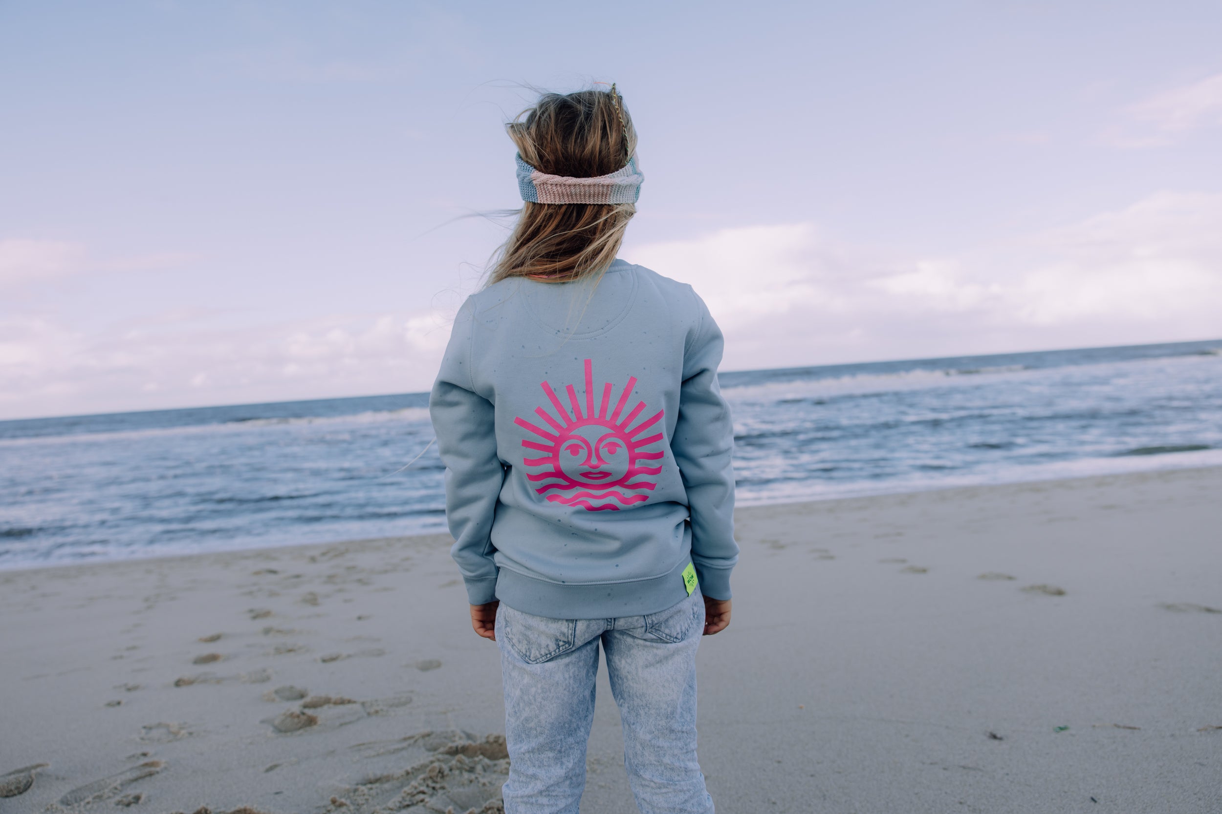 Kids Sweater, Aquamarine mit pinker Sonne