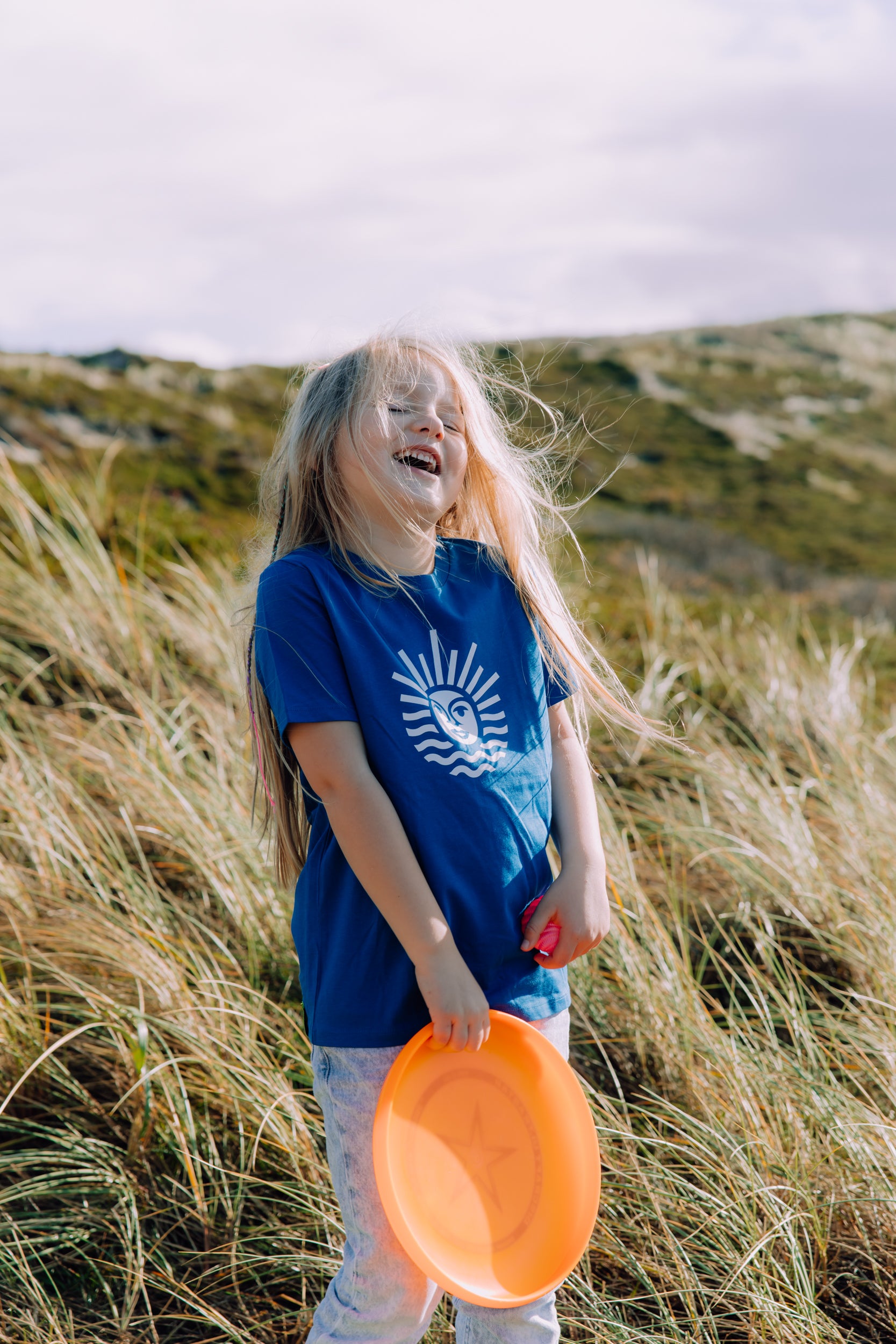 Kids T-Shirt,  Meerblau mit weiße Sonne