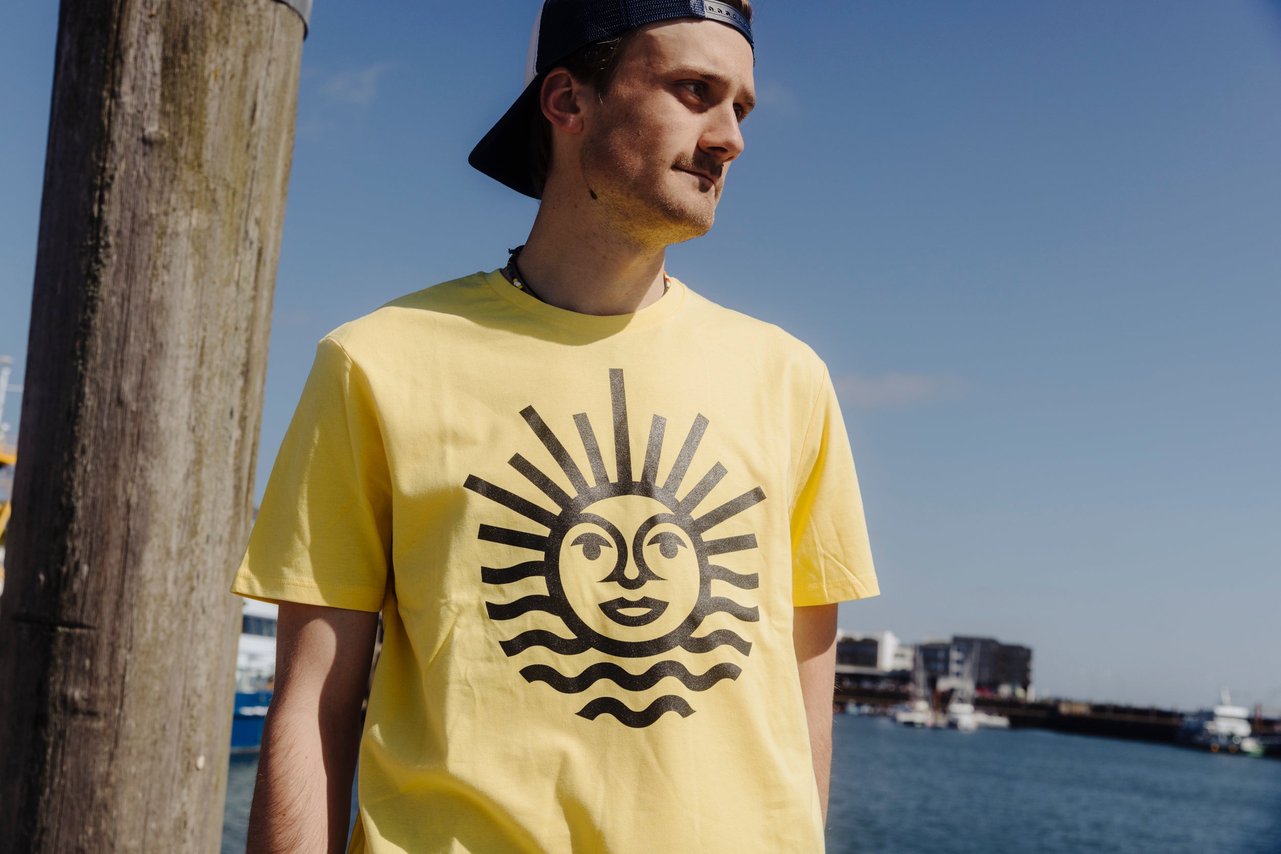 T-Shirt Unisex Sonne Gelb