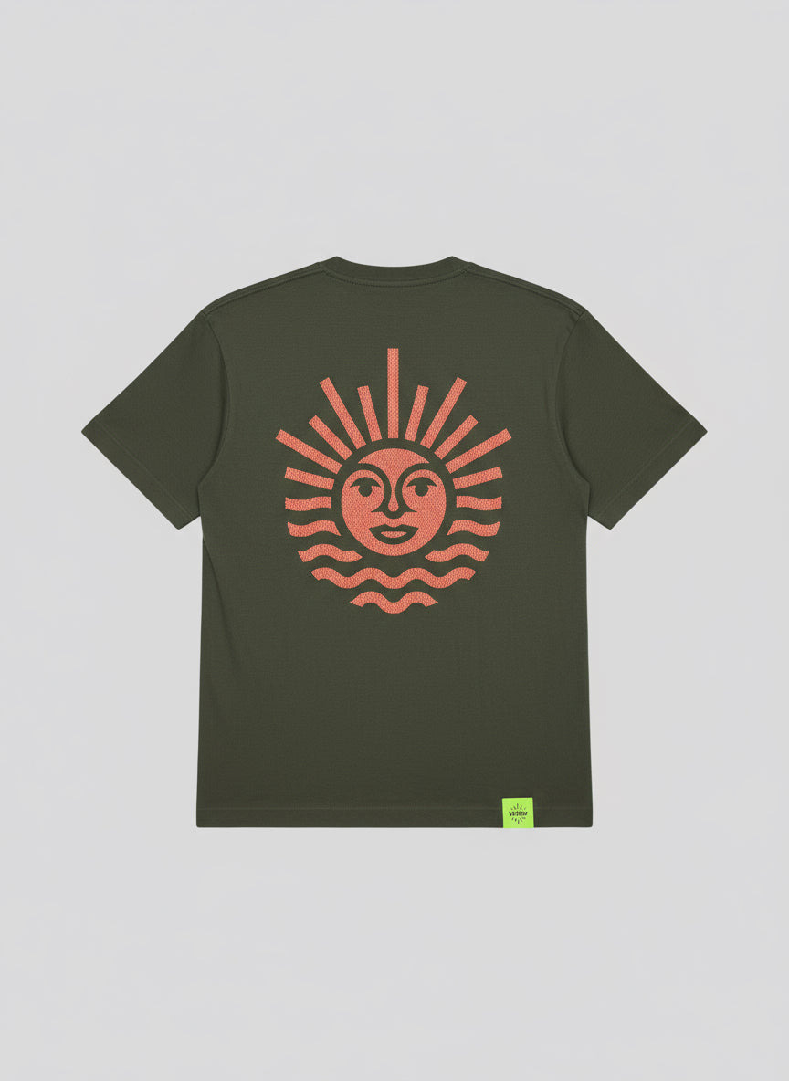 T-Shirt in Khaki mit Sonne in Neon-Orange